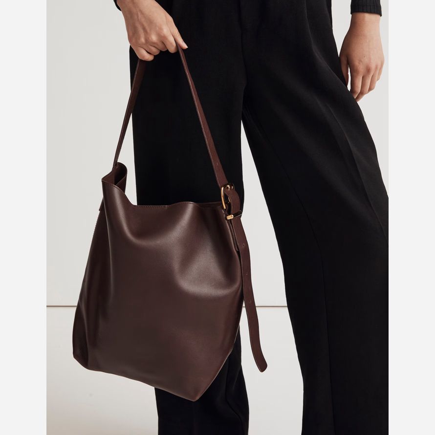 womens madewell lindispensable fourre-tout sac seau chocolat