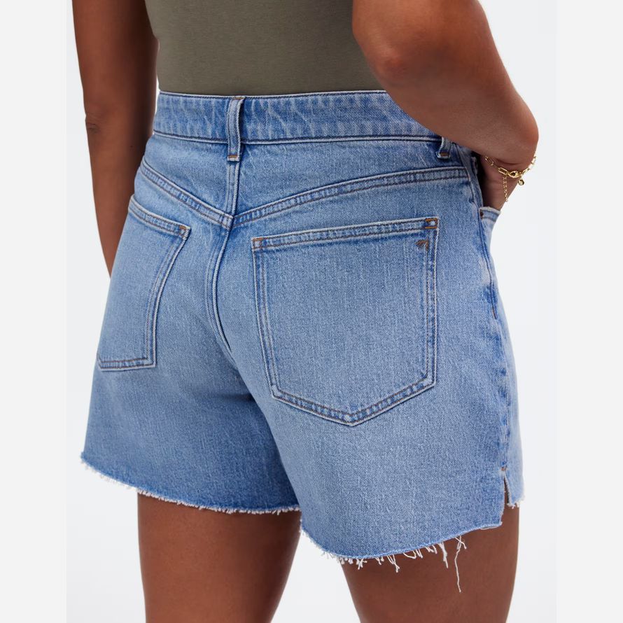 light blue womens madewell rondes vintage parfait de la mi-longueur denim shorts