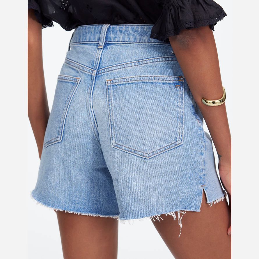 madewell millésime parfait de la mi-longueur denim shorts femmes bleu clair