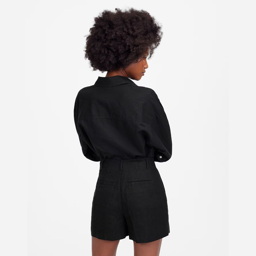 black womens madewell pintucked shorts